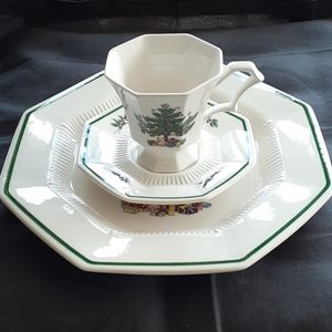 Nikko Christmastime octagonal 3 piece set.